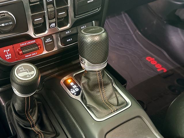 Used 2020 Jeep Gladiator Mojave w/ Dual Top Group image 18