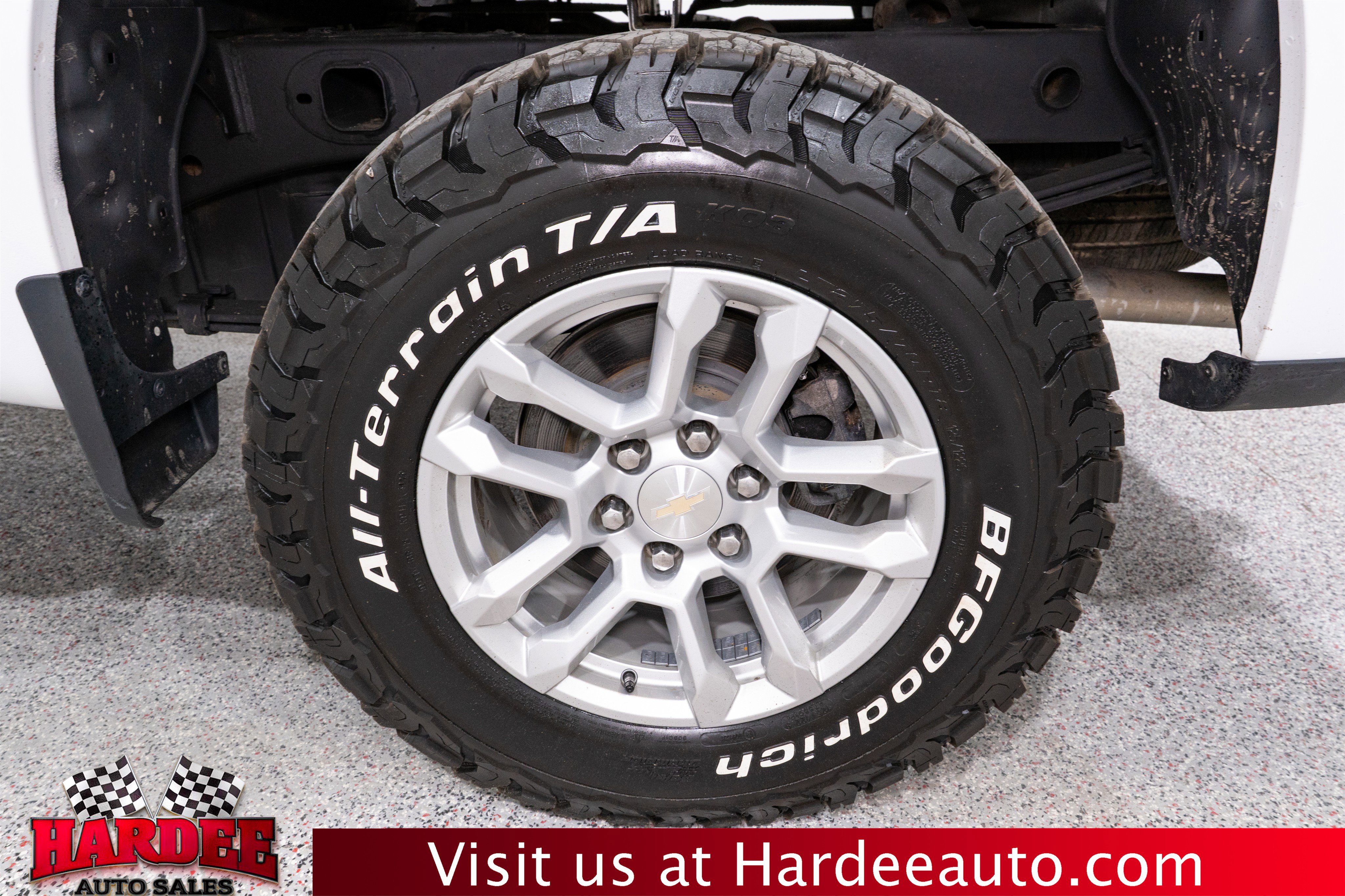 Used 2022 Chevrolet Silverado 1500 LT w/ Z71 Off-Road Package image 10