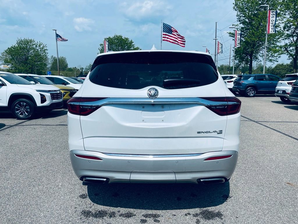 Used 2019 Buick Enclave Essence AWD/4WD image 5
