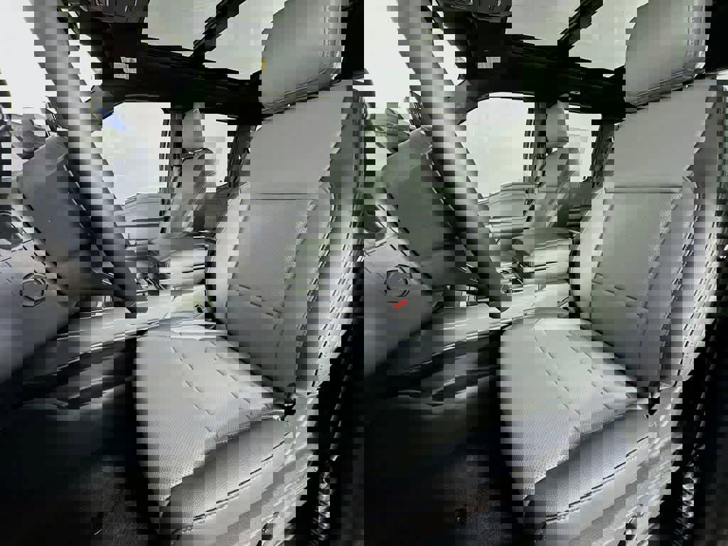 New 2025 Ford F150 Lightning Lariat AWD/4WD image 12