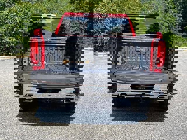 New 2025 GMC Sierra 1500 SLT w/ SLT Premium Plus Package image 6