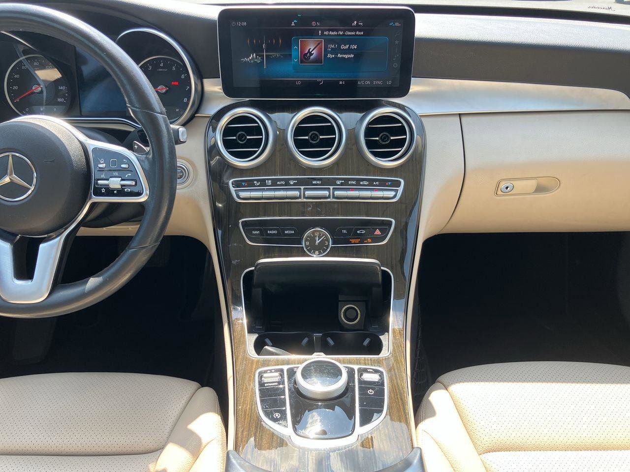 Used 2019 Mercedes-Benz C 300 Sedan image 17
