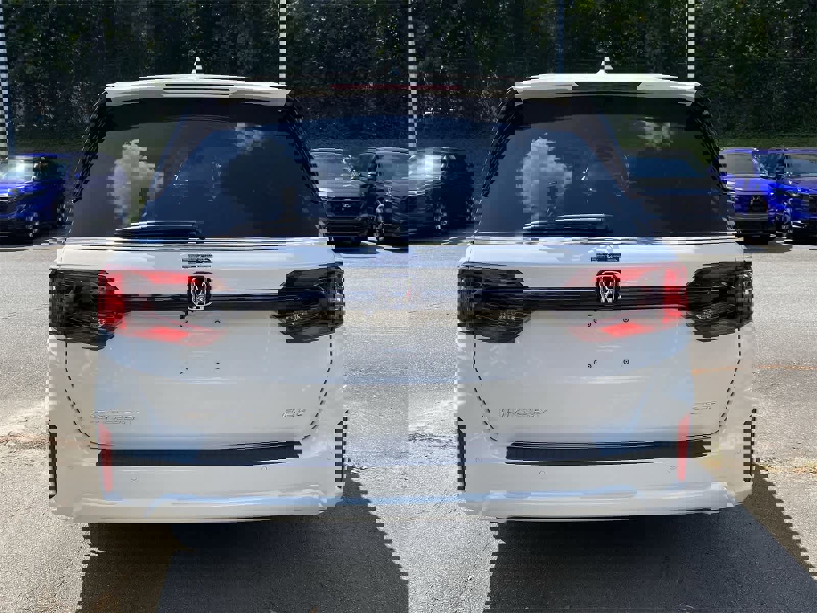 New 2026 Honda Odyssey Elite image 3