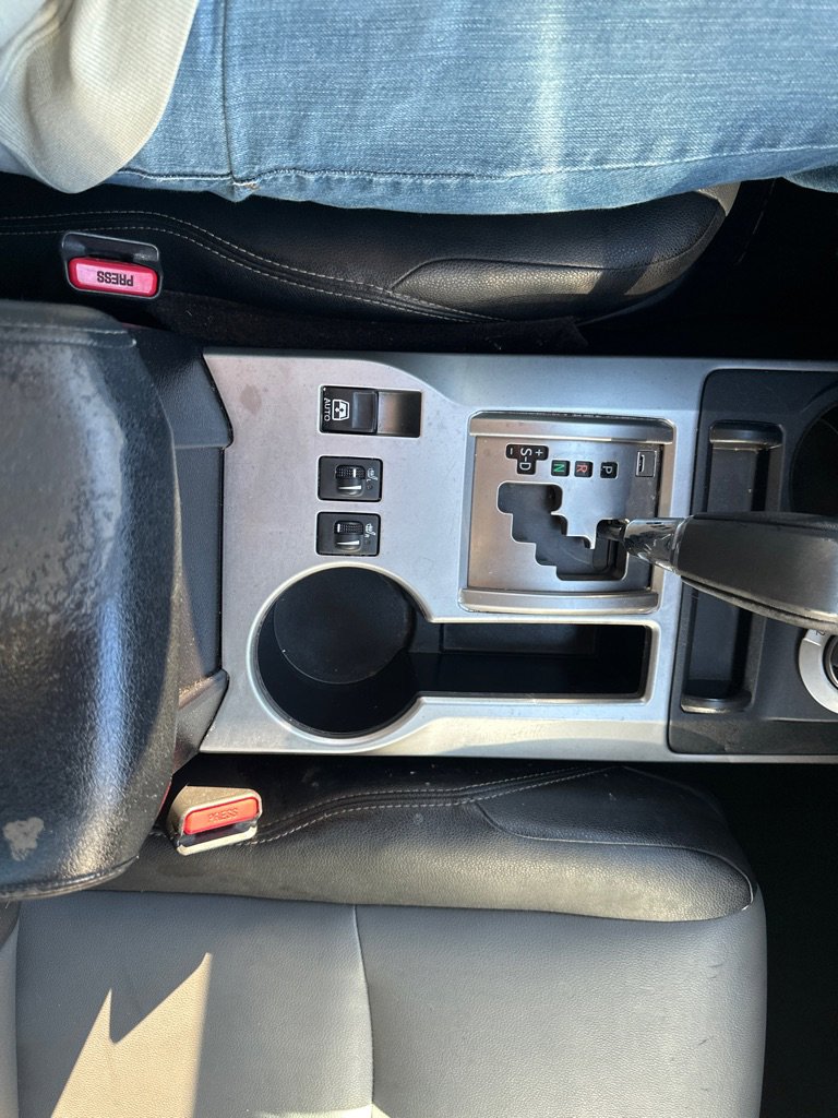 Used 2014 Toyota 4Runner SR5 Premium AWD/4WD image 21