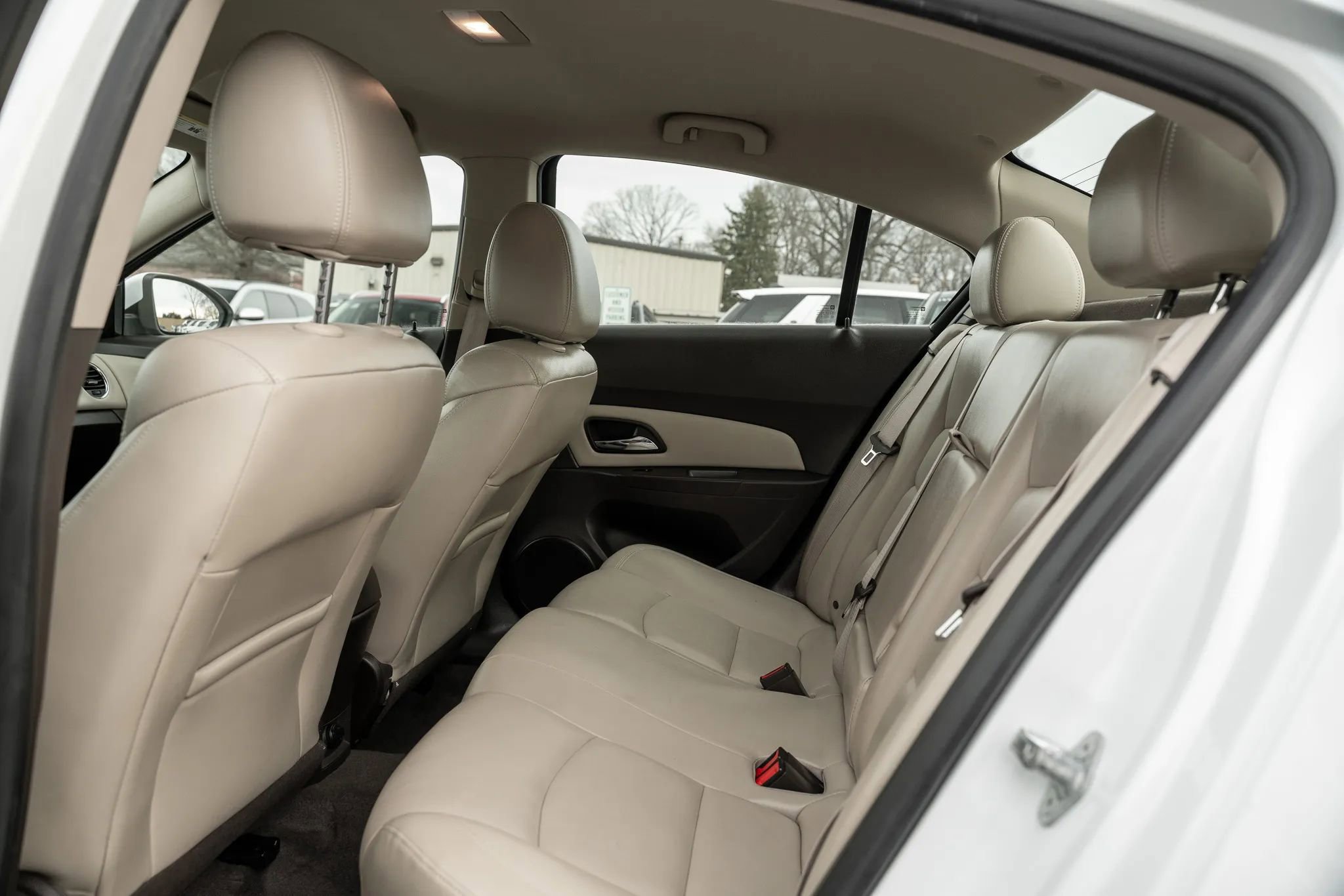 Used 2013 Chevrolet Cruze LTZ FWD image 8