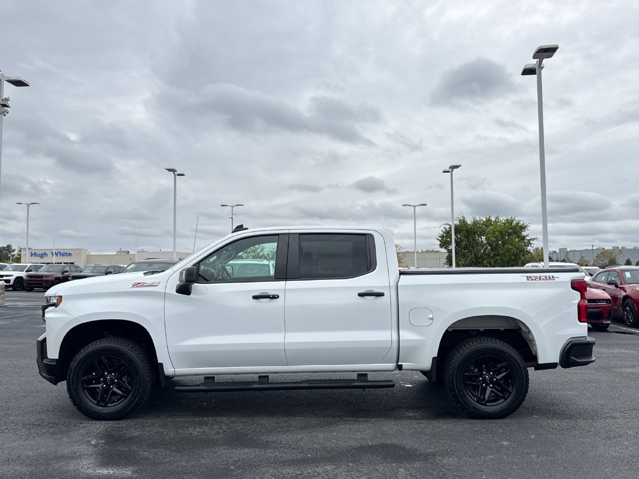 Used 2021 Chevrolet Silverado 1500 LT Trail Boss w/ Convenience Package II AWD/4WD image 6