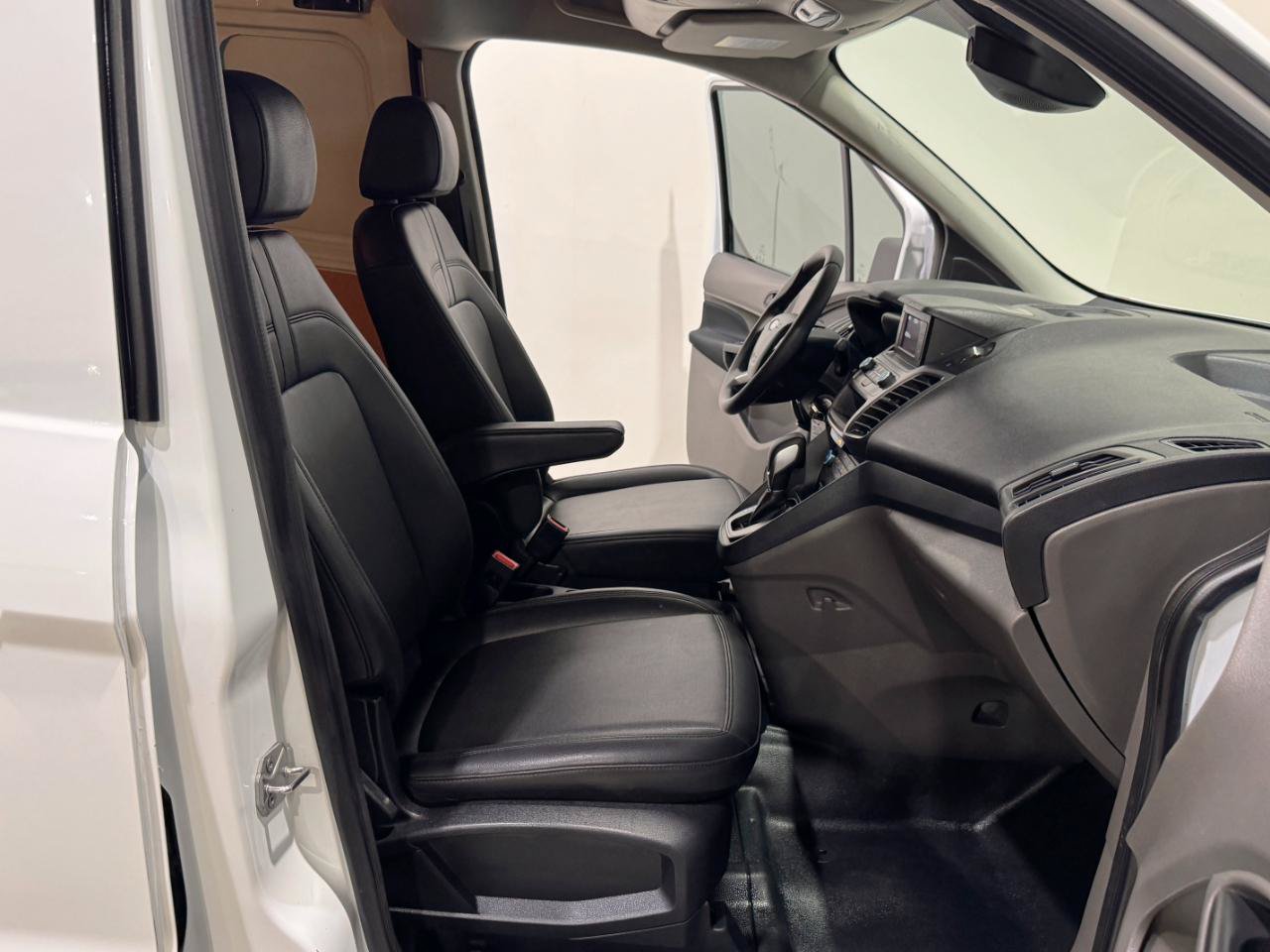 Used 2022 Ford Transit Connect XL FWD image 15