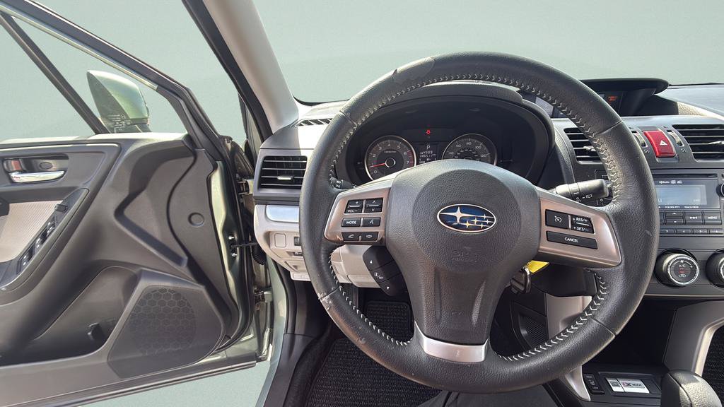 Used 2015 Subaru Forester 2.5i Limited w/ Popular Package #2 AWD/4WD image 24