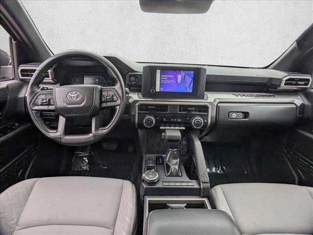 Used 2025 Toyota Tacoma SR5 AWD/4WD image 16