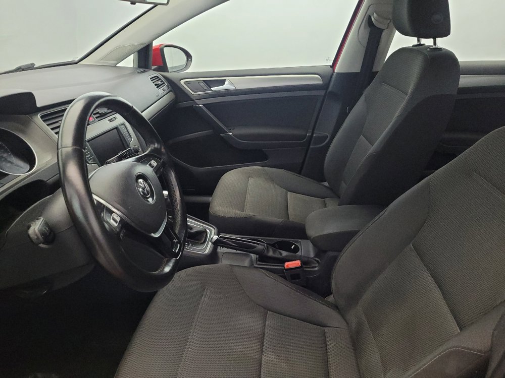 Used 2017 Volkswagen Golf S AWD/4WD image 17