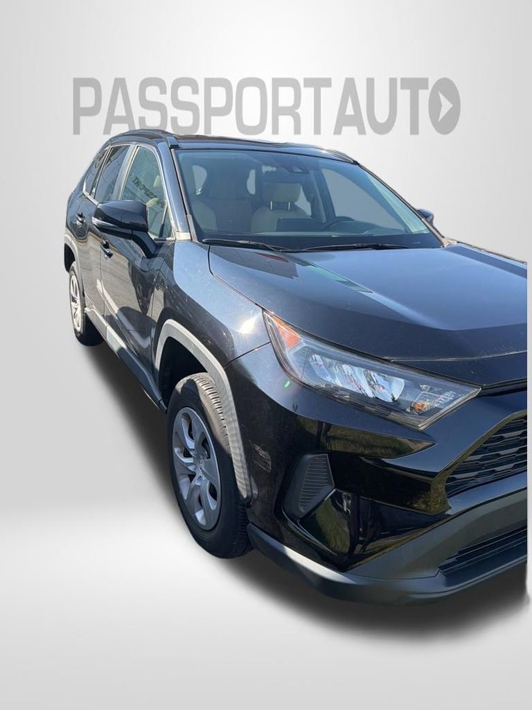 Certified 2021 Toyota RAV4 LE image 3