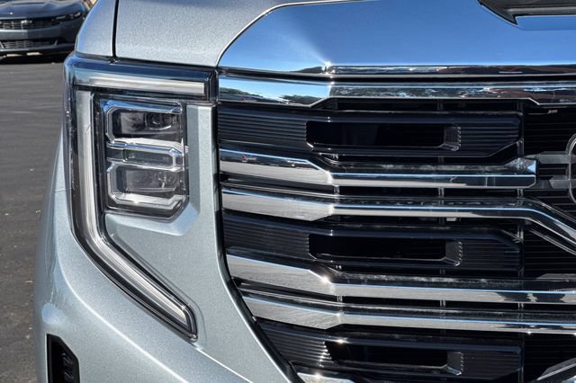 Used 2025 GMC Sierra 1500 SLT w/ SLT Premium Plus Package AWD/4WD image 47