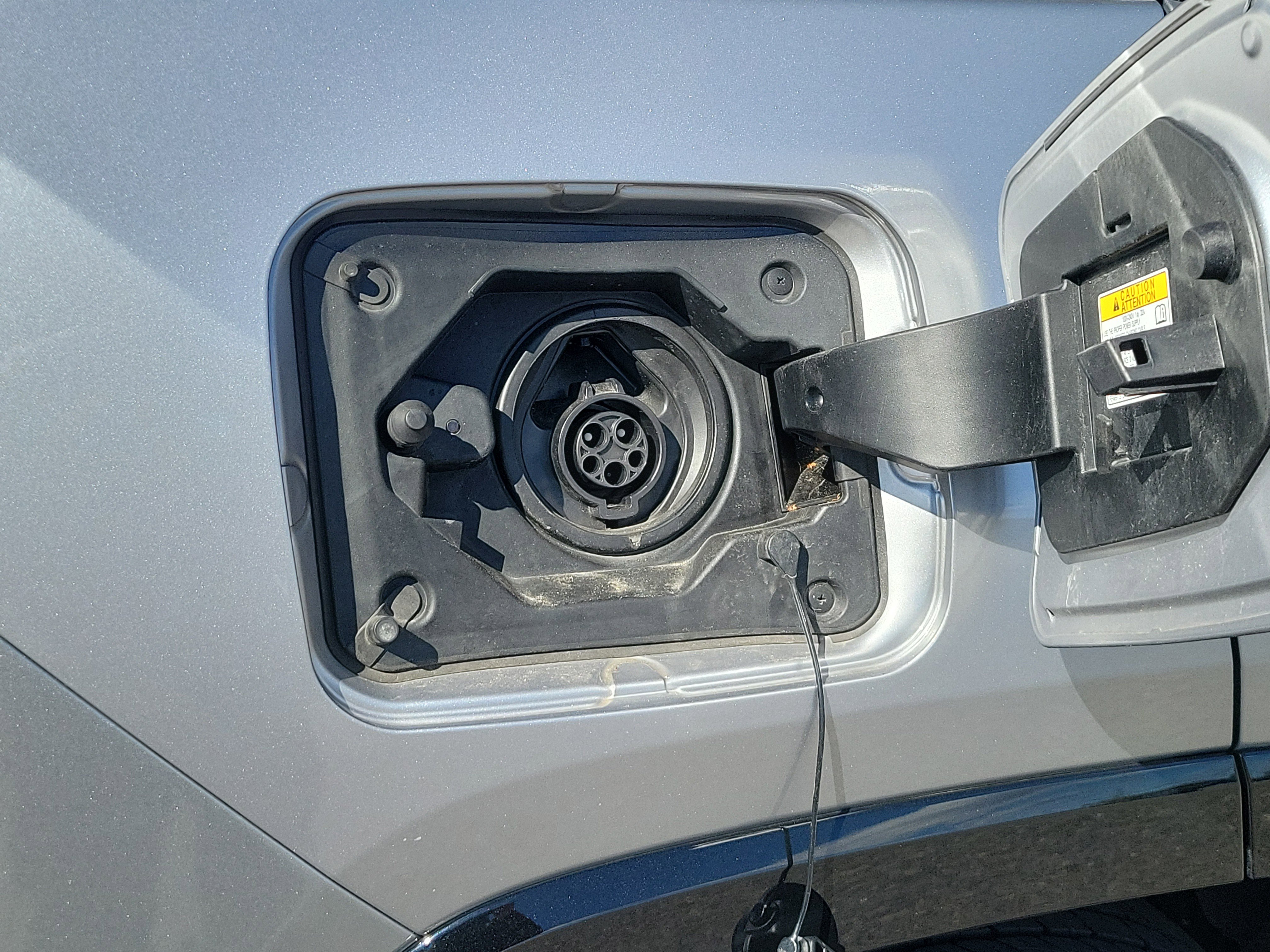 Used 2023 Toyota RAV4 XSE w/ Weather Package AWD/4WD image 31