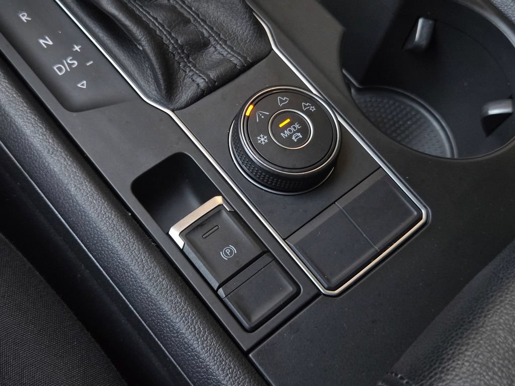 Used 2018 Volkswagen Atlas S AWD/4WD image 21