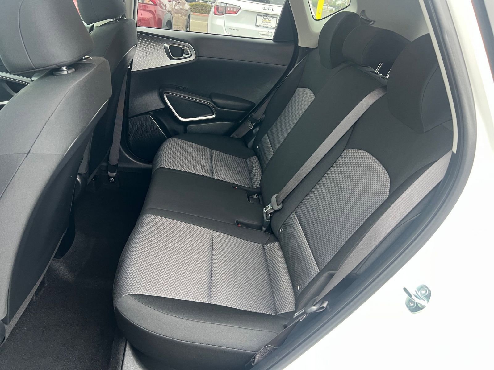 Used 2025 Kia Soul LX w/ LX Technology Package image 23