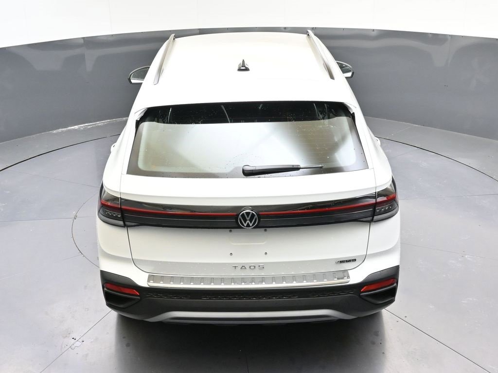 New 2025 Volkswagen Taos S image 44