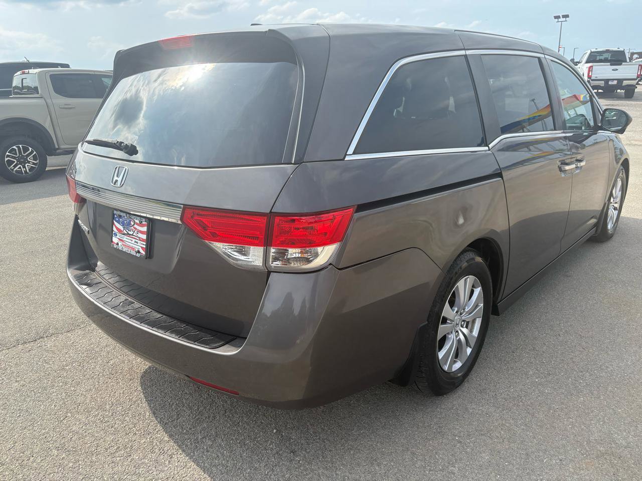 Used 2016 Honda Odyssey EX-L image 3