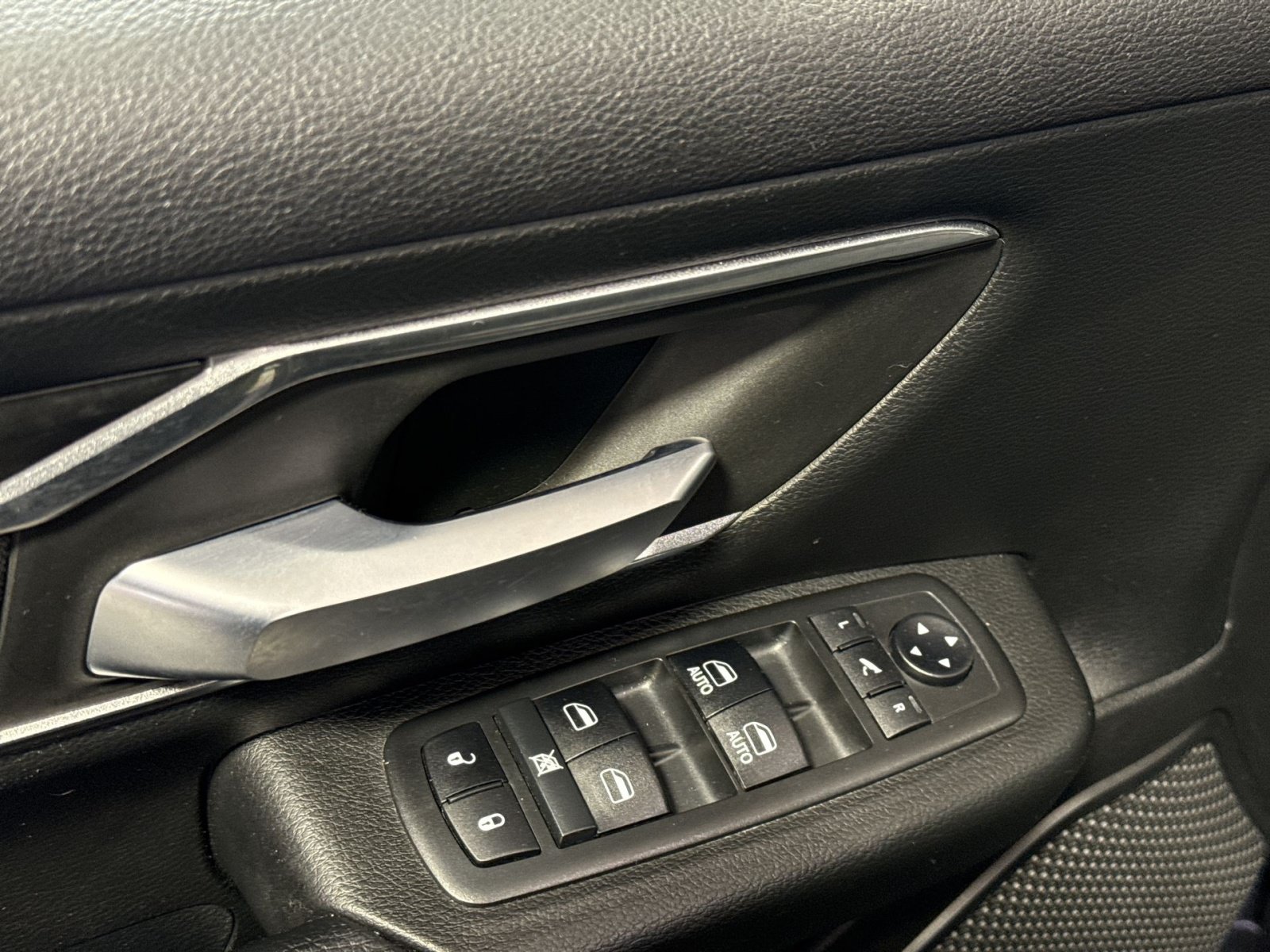 Used 2019 RAM 1500 Big Horn AWD/4WD image 16