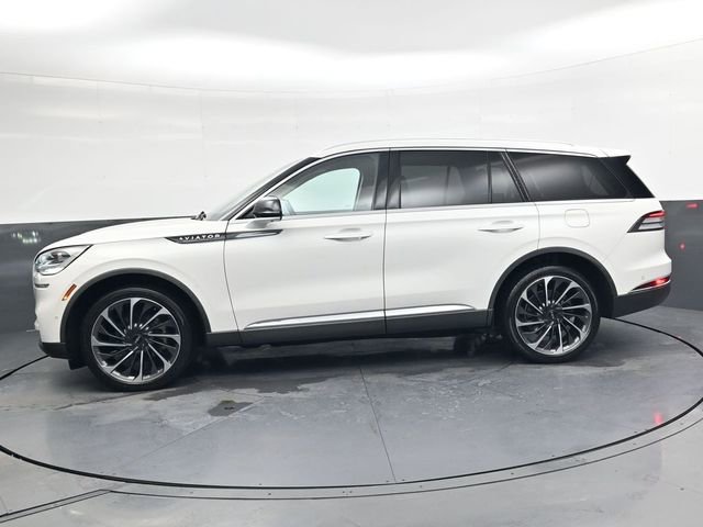 Used 2020 Lincoln Aviator Reserve w/ Equipment Group 202A image 8