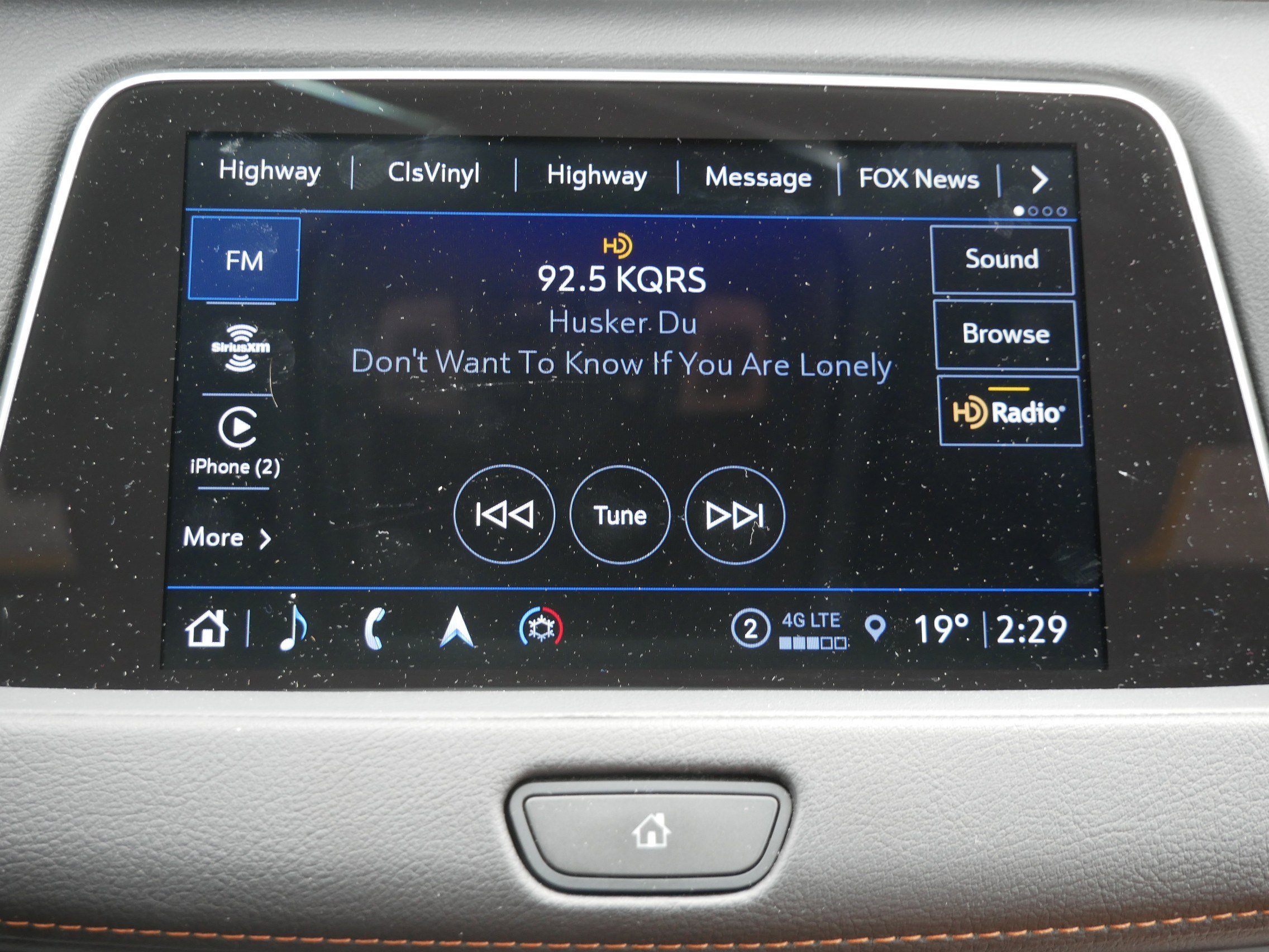 Used 2023 Cadillac XT4 Sport image 28