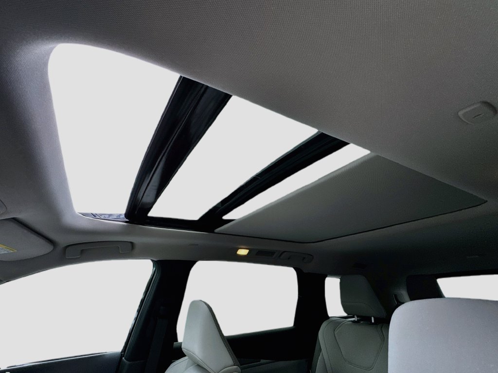 New 2027 INFINITI QX60 Luxe w/ Cargo Package FWD image 23