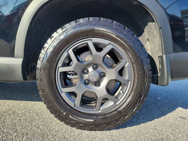 Certified 2025 Honda Pilot TrailSport image 9