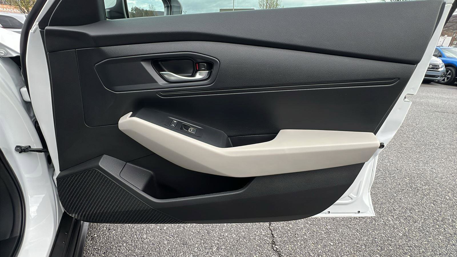 New 2025 Honda Accord LX image 12