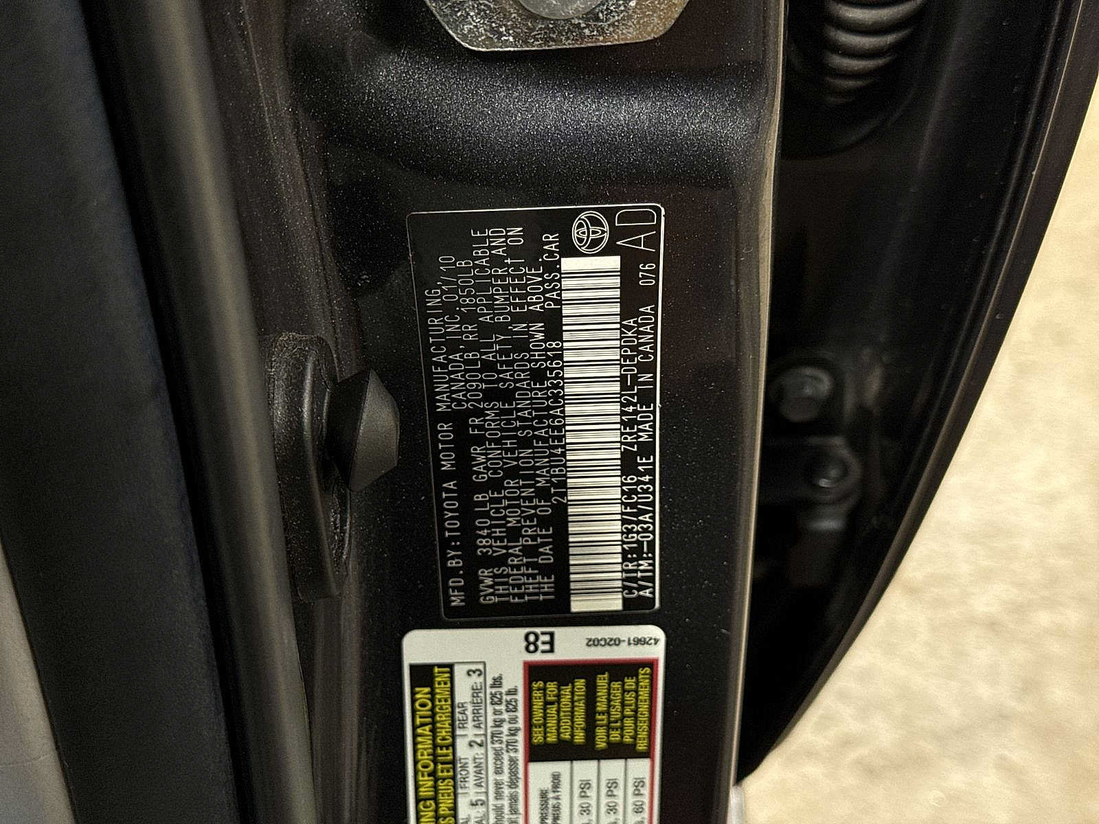 Used 2010 Toyota Corolla LE w/ All Weather Guard Pkg FWD image 14