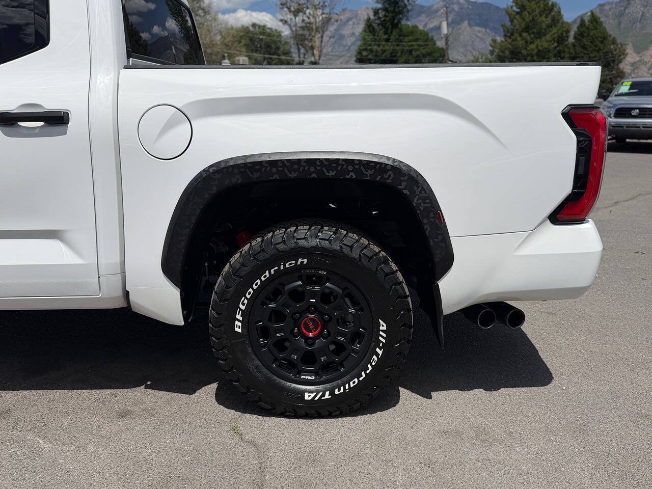 Used 2025 Toyota Tundra TRD Pro w/ Tow Tech Package AWD/4WD image 29