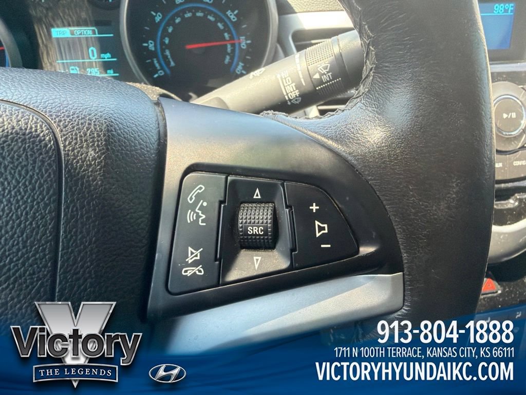 Used 2014 Chevrolet Cruze LT FWD image 12