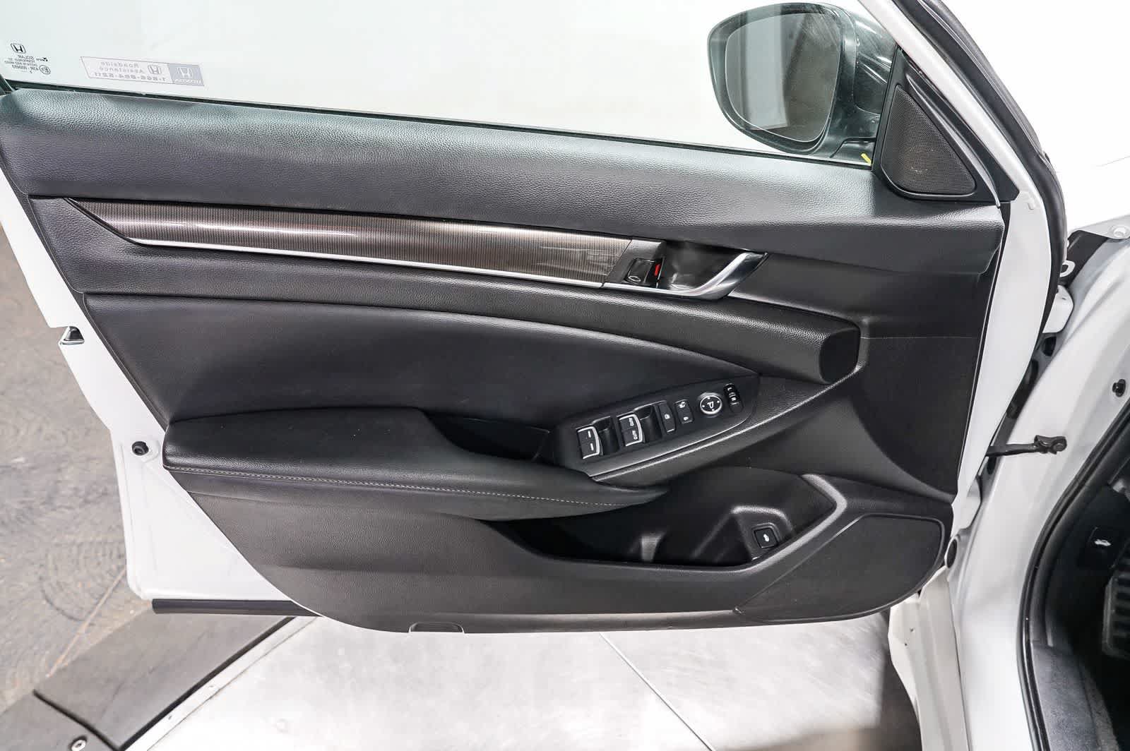 Used 2022 Honda Accord Sport image 21
