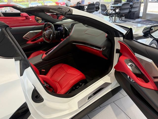 Used 2020 Chevrolet Corvette Stingray Premium Conv w/ 3LT Preferred Equipment Group RWD image 31