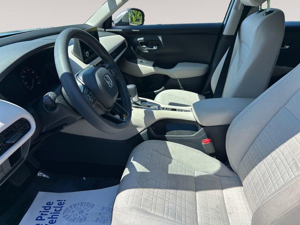 Certified 2024 Honda HR-V LX image 9