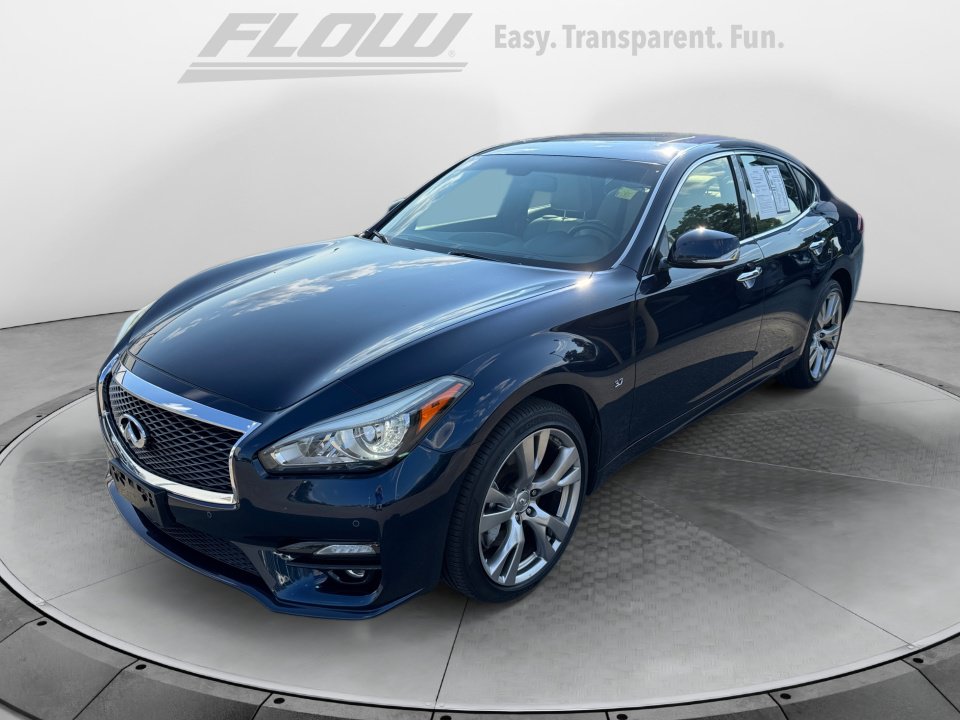 Used 2015 INFINITI Q70 3.7 w/ Sport Package AWD/4WD image 4