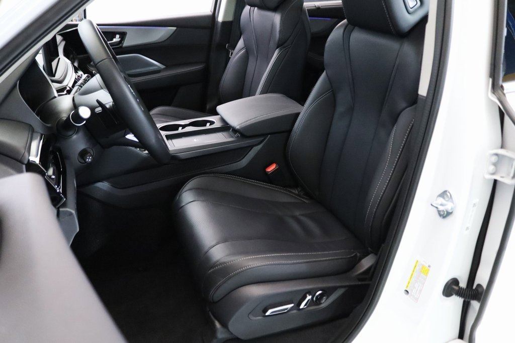 Used 2026 Acura MDX w/ Technology Package image 2