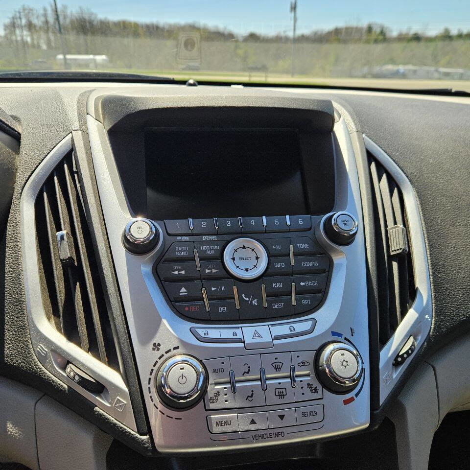 Used 2010 GMC Terrain SLT w/ Cargo Package AWD/4WD image 12