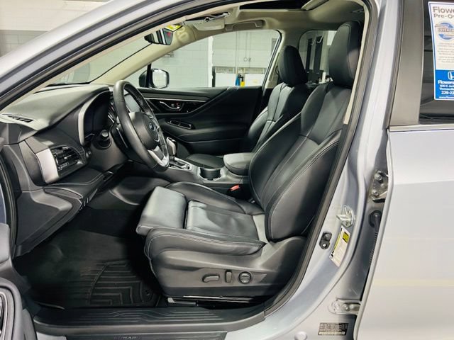 Used 2024 Subaru Outback Limited w/ Popular Package #2 AWD/4WD image 25