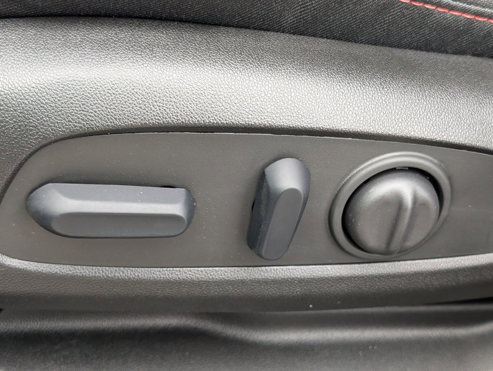 New 2027 Chevrolet Bolt RS image 16