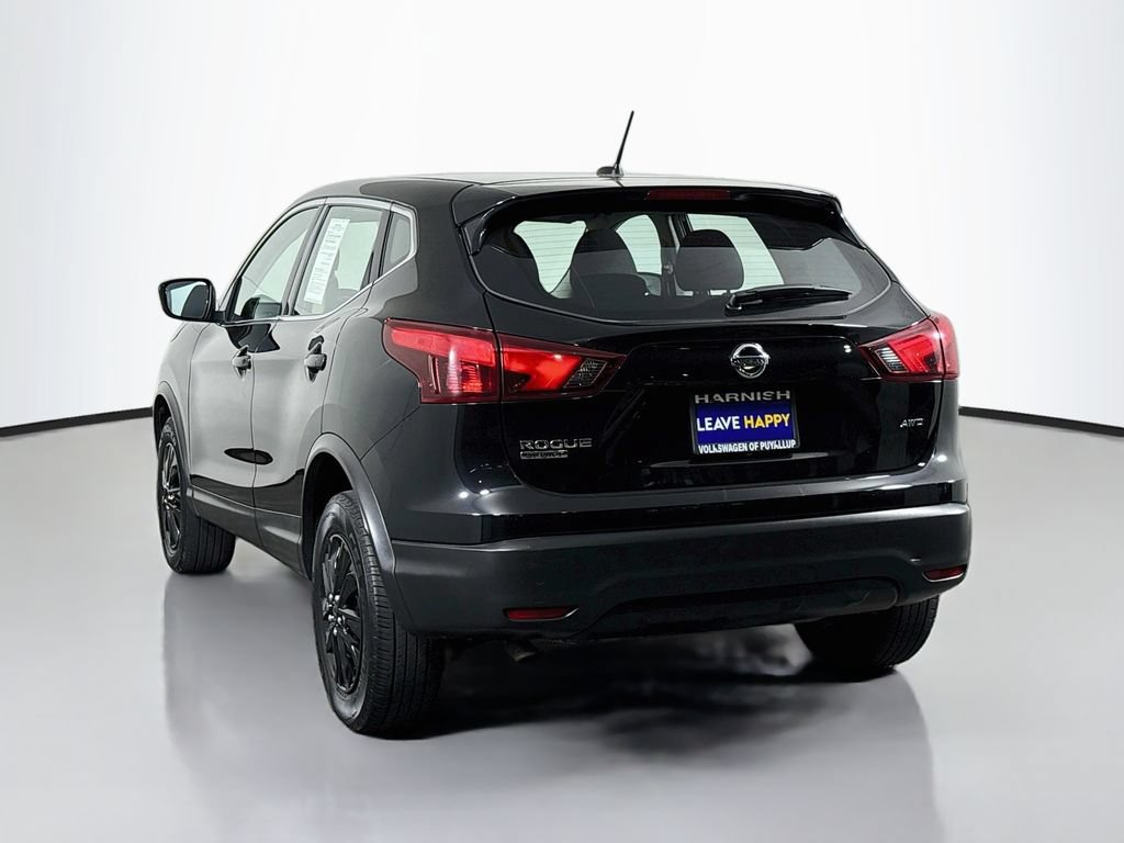 Used 2018 Nissan Rogue Sport S AWD/4WD image 5