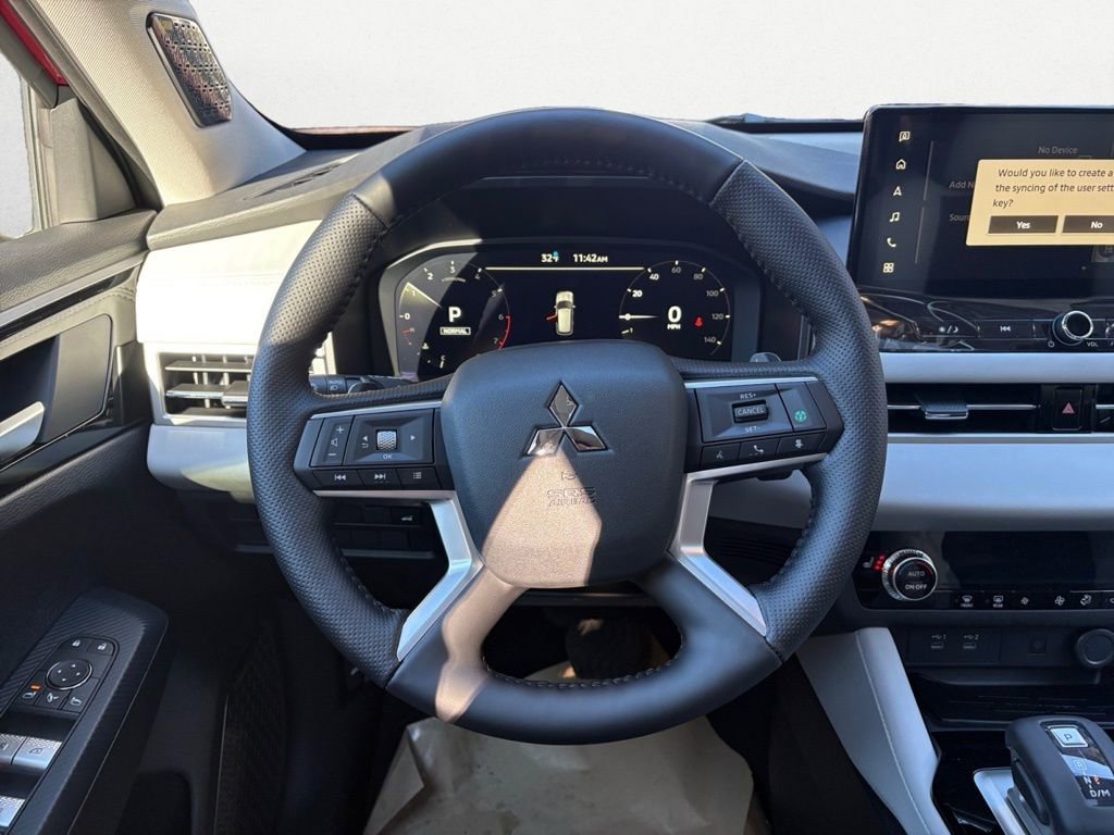 New 2026 Mitsubishi Outlander SE image 15