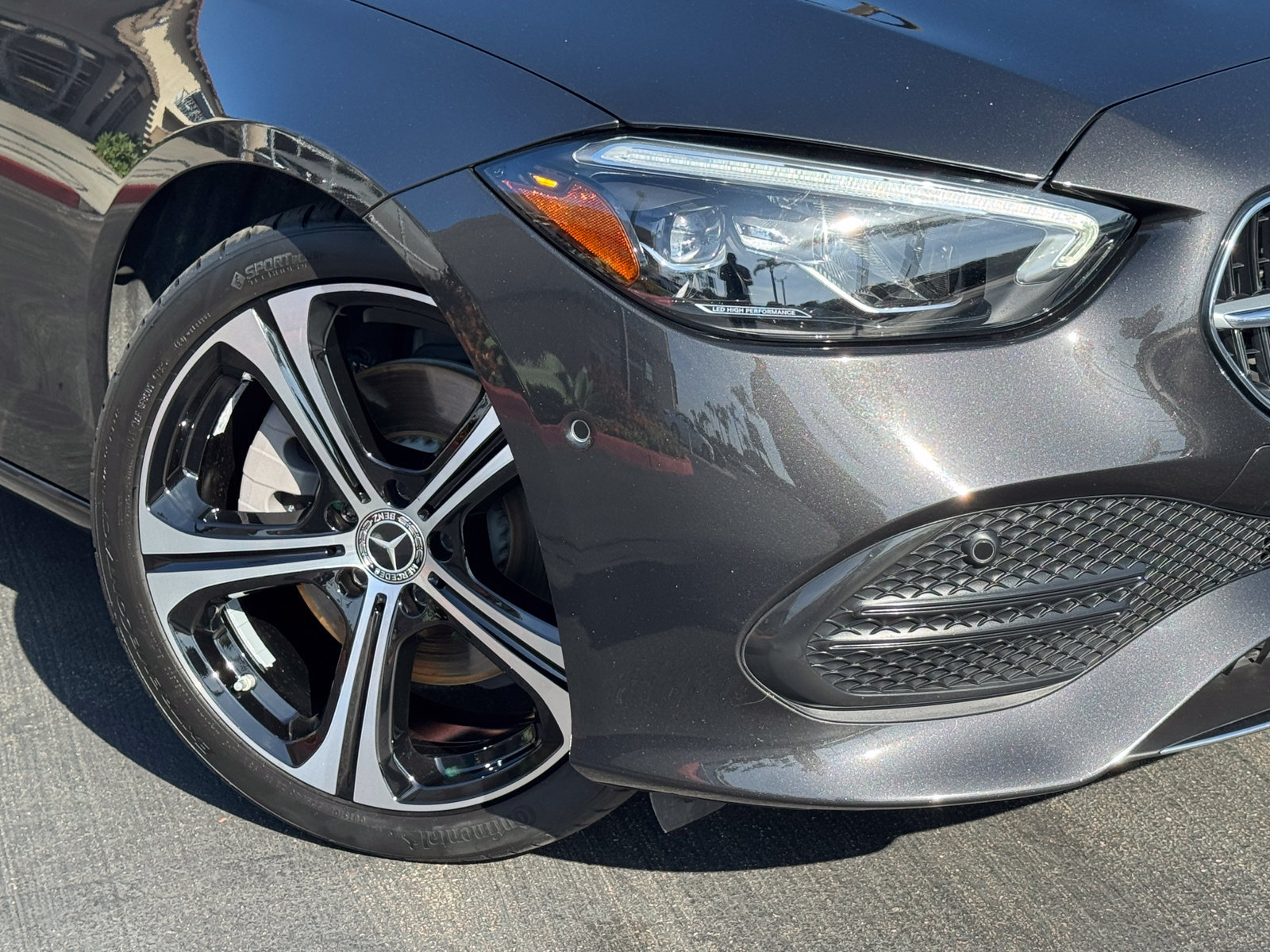 Used 2024 Mercedes-Benz C 300 4MATIC Sedan image 2