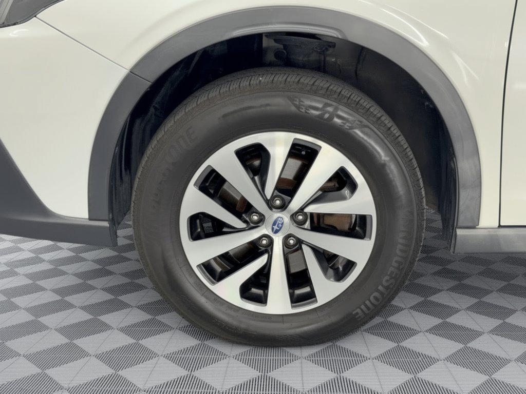Used 2020 Subaru Outback Premium AWD/4WD image 13
