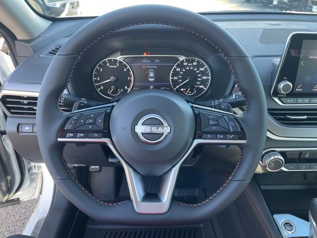 New 2025 Nissan Altima 2.5 SR image 18