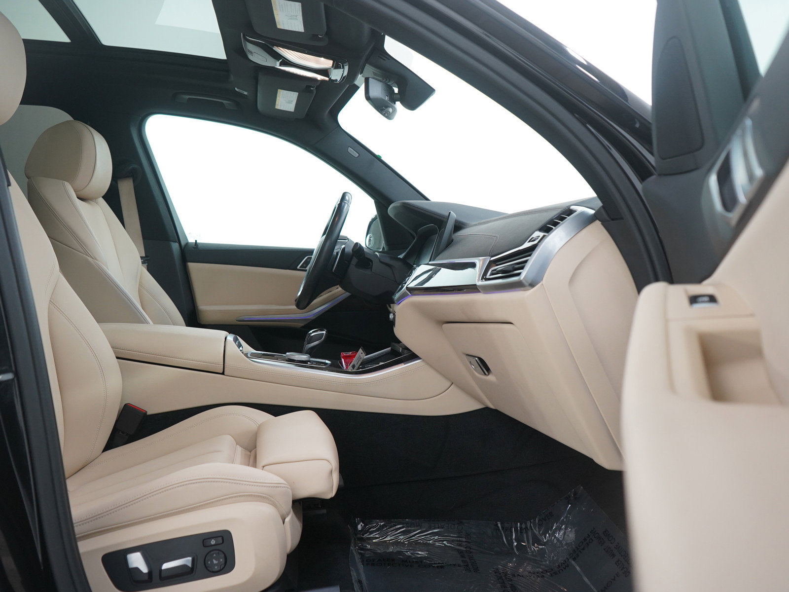 Used 2020 BMW X5 xDrive40i w/ Premium Package image 12