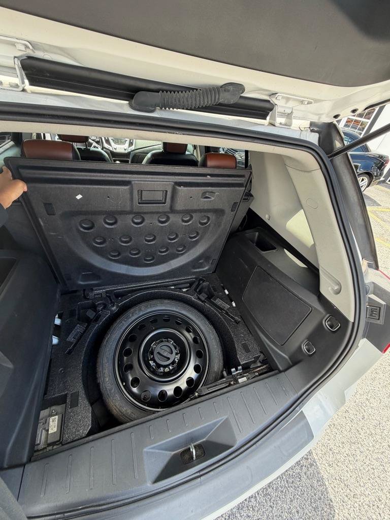Used 2017 GMC Terrain SLT FWD image 10