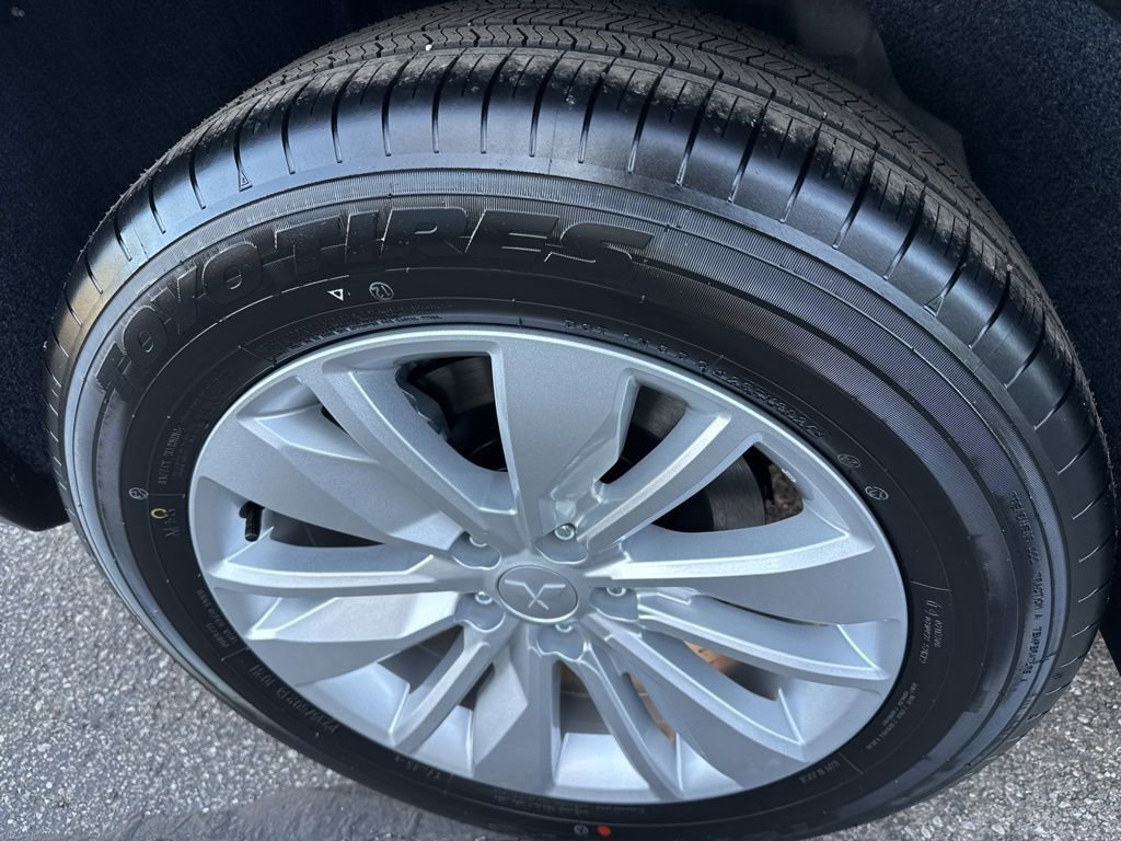 New 2026 Mitsubishi Outlander ES image 12