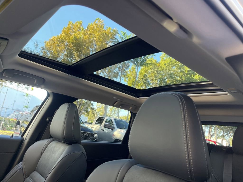 New 2025 Mitsubishi Outlander SE image 13