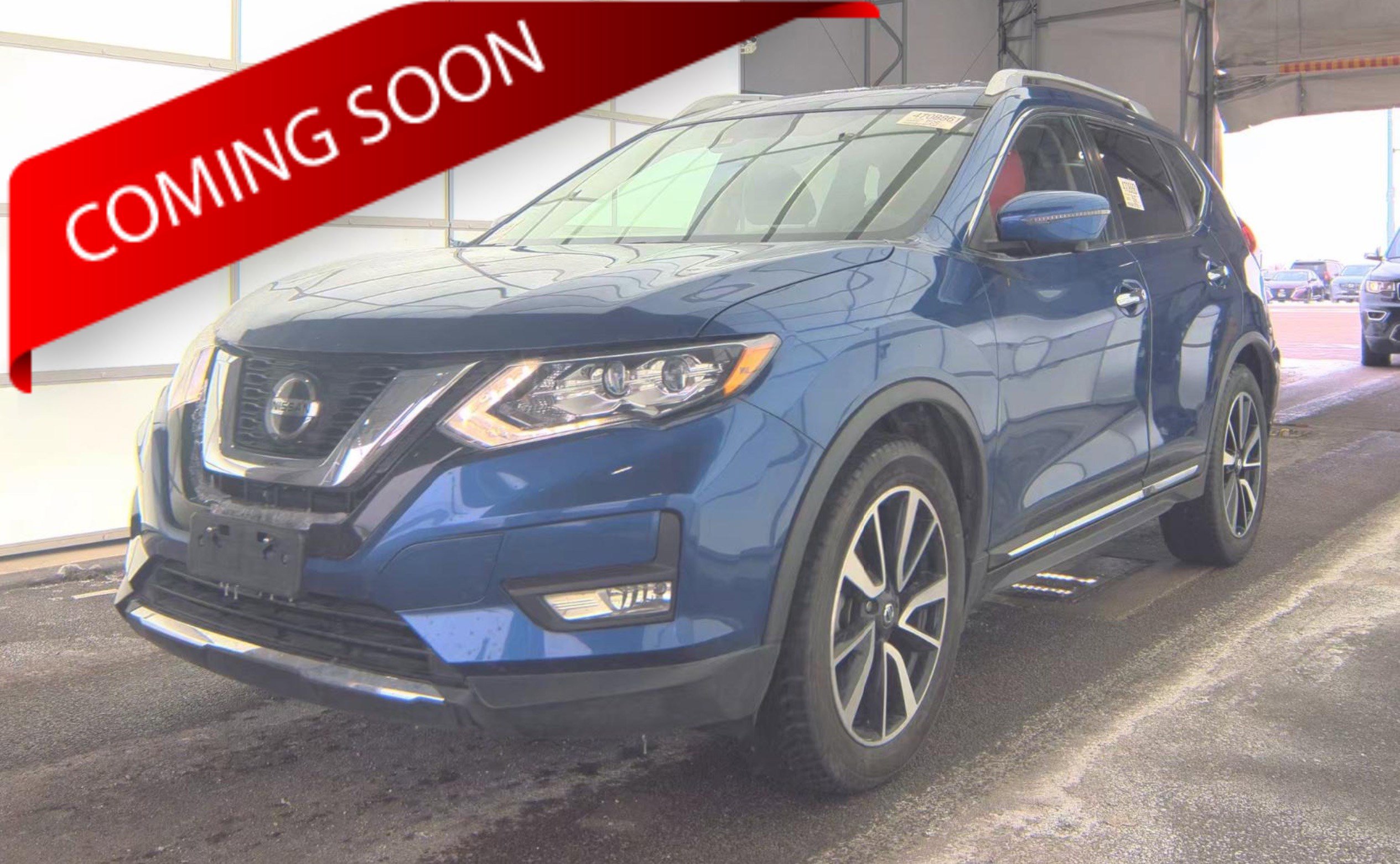 Used 2018 Nissan Rogue SL w/ Premium Package image 1
