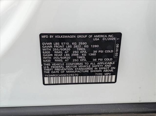 Used 2025 Volkswagen Atlas SE image 24