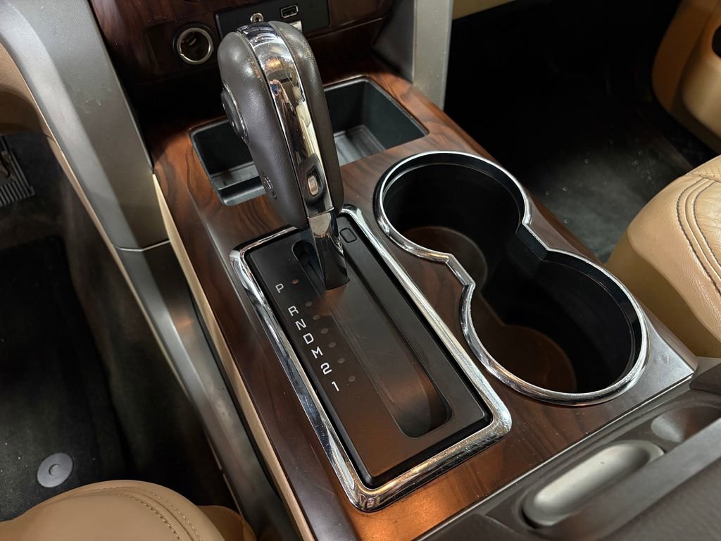 Used 2012 Ford F150 Lariat w/ Lariat Chrome Pkg image 31